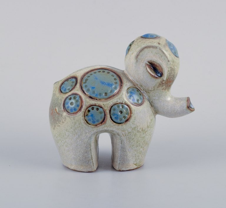 Britt-Louise Sundell for Gustavsberg. Ringo 1 baby elephant in glazed ceramics. - 3