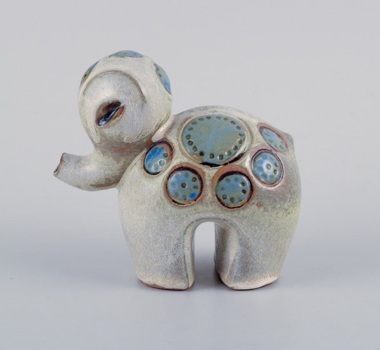 Britt-Louise Sundell for Gustavsberg. Ringo 1 baby elephant in glazed ceramics. - 4