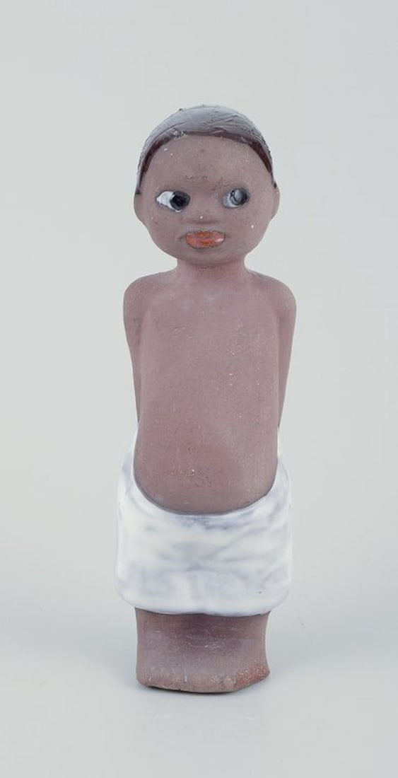 Mari Simmulson for Upsala Ekeby, Sweden. Figure of a child in glazed stoneware. Ca. 1960. - 2