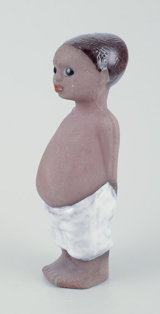 Mari Simmulson for Upsala Ekeby, Sweden. Figure of a child in glazed stoneware. Ca. 1960. - 3