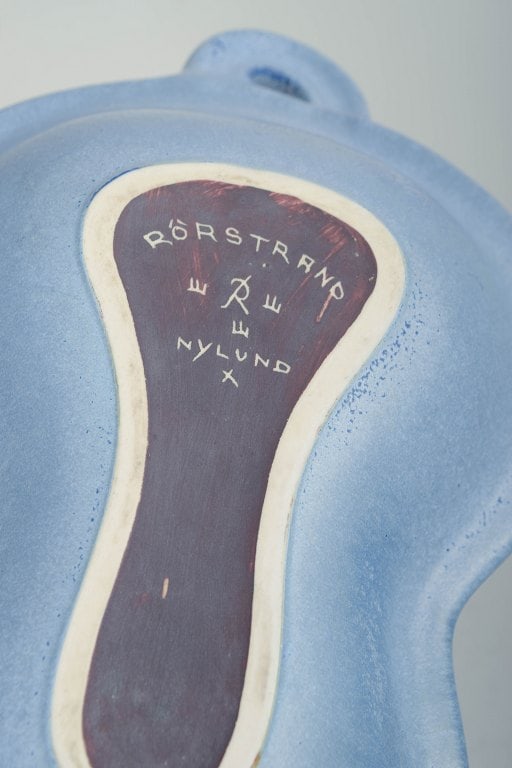 Gunnar Nylund for Rorstrand, Sweden. Stoneware bowl decorated with blue glaze with texture. Mid-20th - 4
