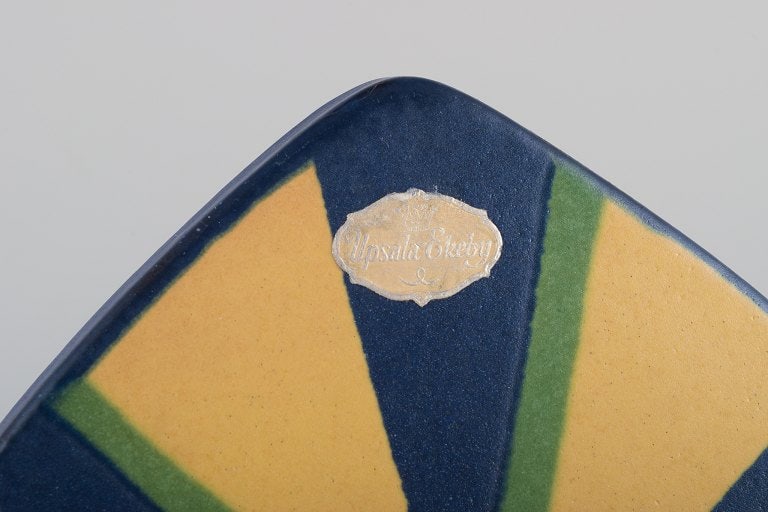 Hjordis Oldfors (1920-2014) for Upsala Ekeby. "Bengali" ceramic bowl in modernist design. - 6