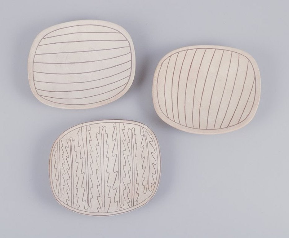 Gunnar Nylund for Nymolle, Denmark. Three unique bowls in terracotta. Mid-20th century. (1 of 9)