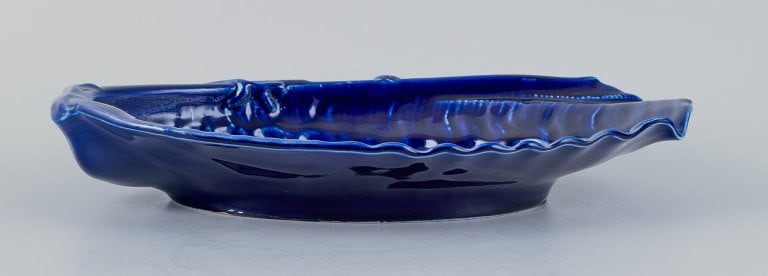 Wilhelm Kage for Gustavsberg, Sweden, large snail-shaped ceramic bowl in dark blue. - 3