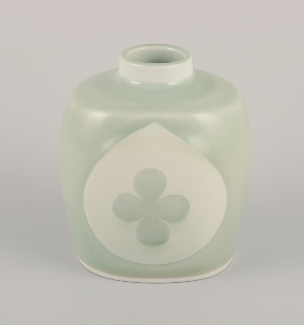 Nils Thorsson for Royal Copenhagen. Rare ceramic vase in celadon glaze. 1930s/40s. - 2
