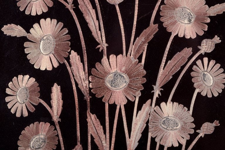 Heinz Erret for Gustavsberg, Sweden. Large ceramic relief. Floral motif decorated in silver. Flower - 5