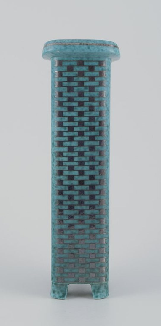 Wilhelm Kage for Gustavsberg, Sweden. Tall square Art Deco ceramic vase on feet. Mid 20th century. - 3