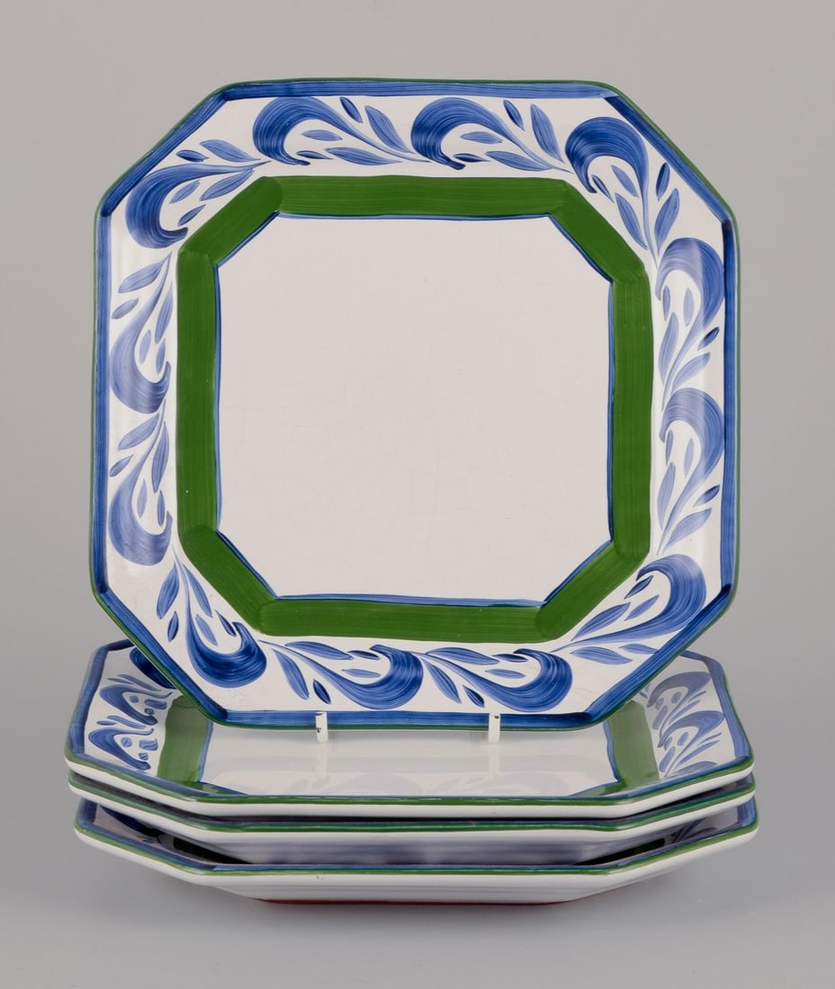Herend, Hungary. Four square ceramic plates. Approx. 1980s.: Herend, Hungary. Four square ceramic plates. Hand-painted. Approximately from the 1980s. Marked. in excellent condition with normal signs of use. Dimensions: Diameter 20.5 cm x Height 2.5 cm.; Herend,