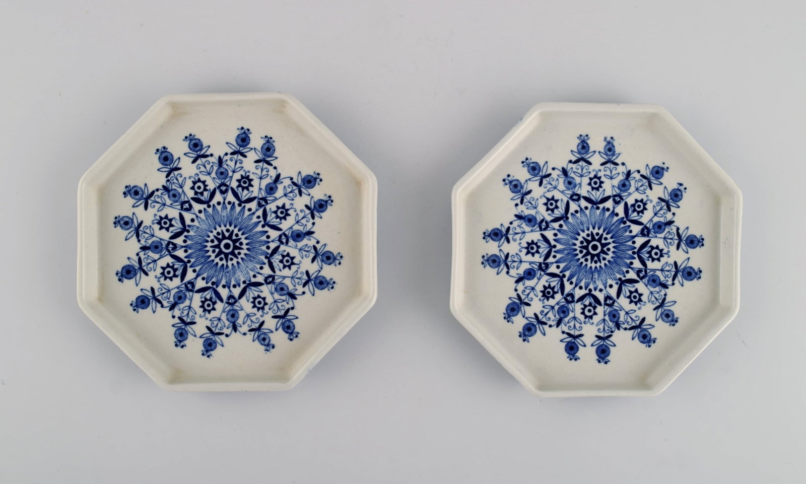 Arabia, Finland. Two candlesticks, two dishes, two tea caddies and a jug in glazed stoneware. Retro, - 2