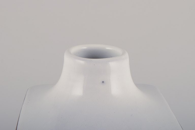 Mari Simmulson for Upsala Ekeby, Sweden. Ceramic vase in a square shape. Features floral and female - 8