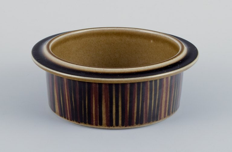 Gunvor Olin-Gronqvist for Arabia, "Cosmos," three bowls. Stoneware in a retro style. Glazed in - 2
