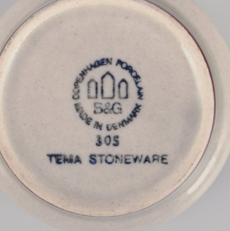 Bing & Grondahl. Four sets of Tema coffee cups with matching saucers and a sugar bowl in stoneware. - 5