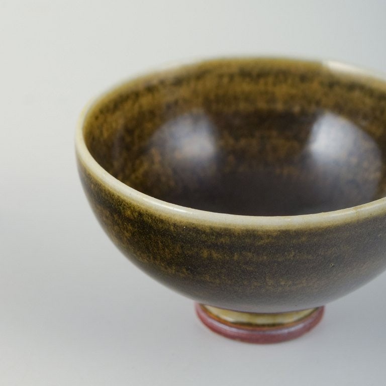 Berndt Friberg for Gustavsberg, Sweden. Small, elegant stoneware bowl with simple, balanced form. - 3
