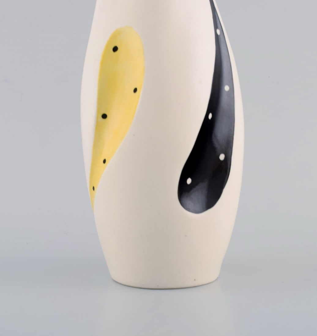 Burleigh Ware, England. Vase in glazed ceramics. Modernist design, mid 20th century. - 6
