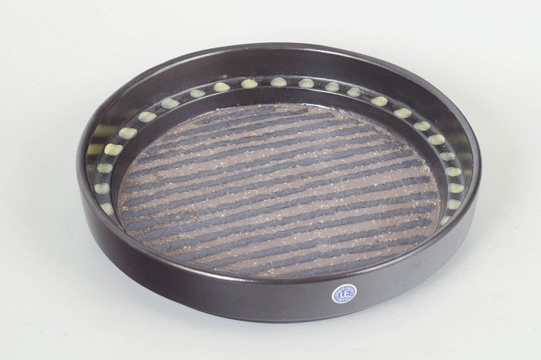 Mari Simmulson for Upsala Ekeby, Sweden. Round ceramic dish with diagonal relief pattern. Approx. - 2