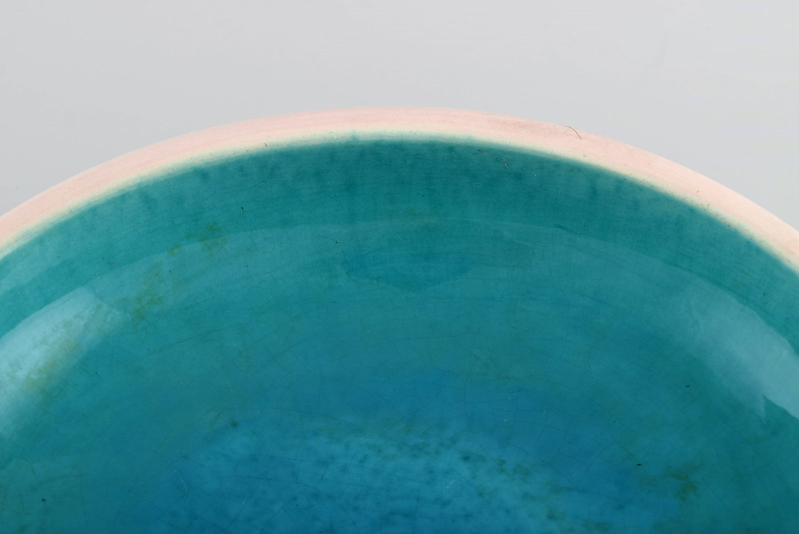 Keramos Sèvres, France. Large bowl in glazed stoneware. Beautiful turquoise glaze. Clean design, - 5