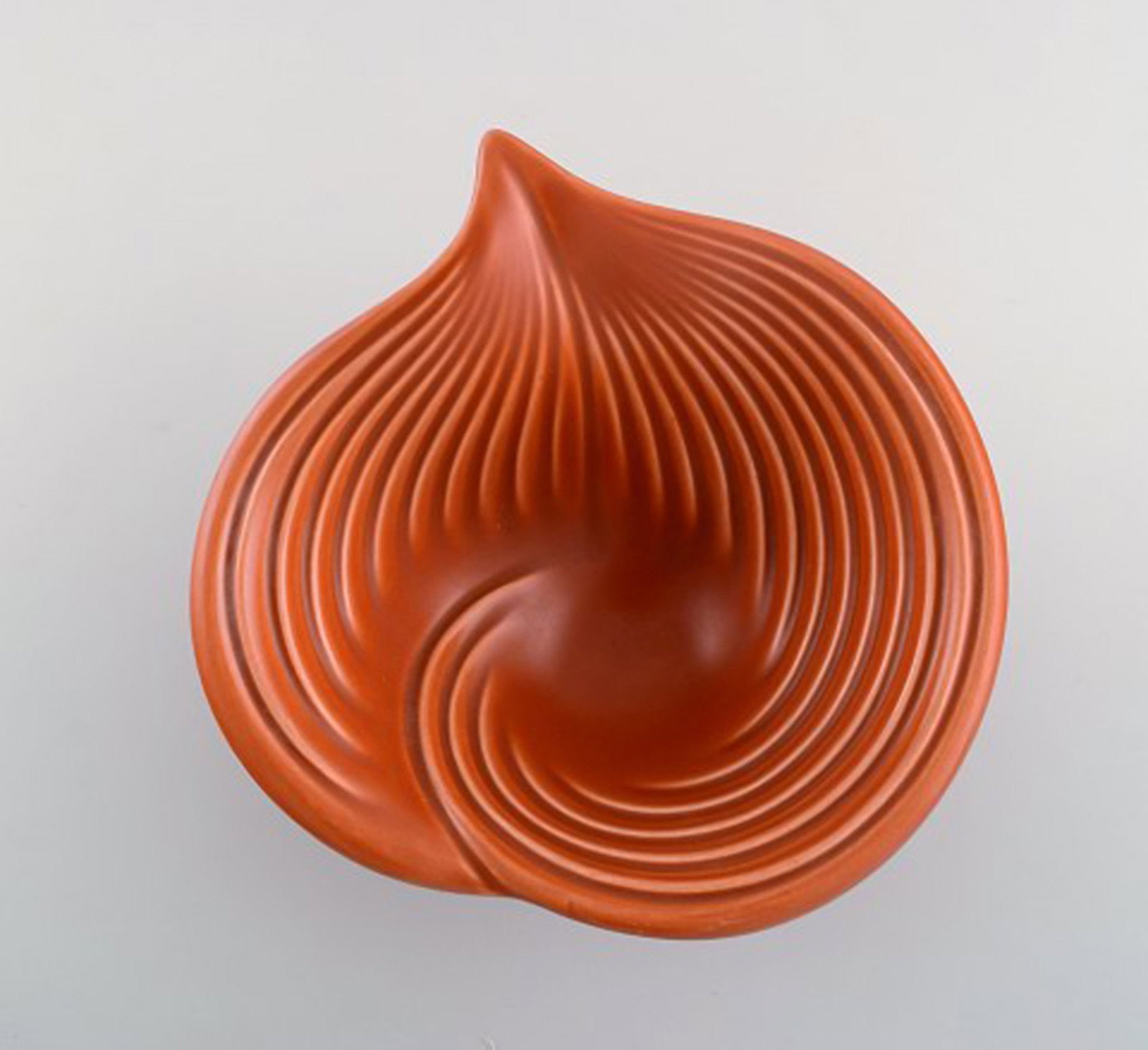 Jie, Sweden. Retro bowl in glazed ceramics. Beautiful glaze in dark orange tones. 1980s. - 5