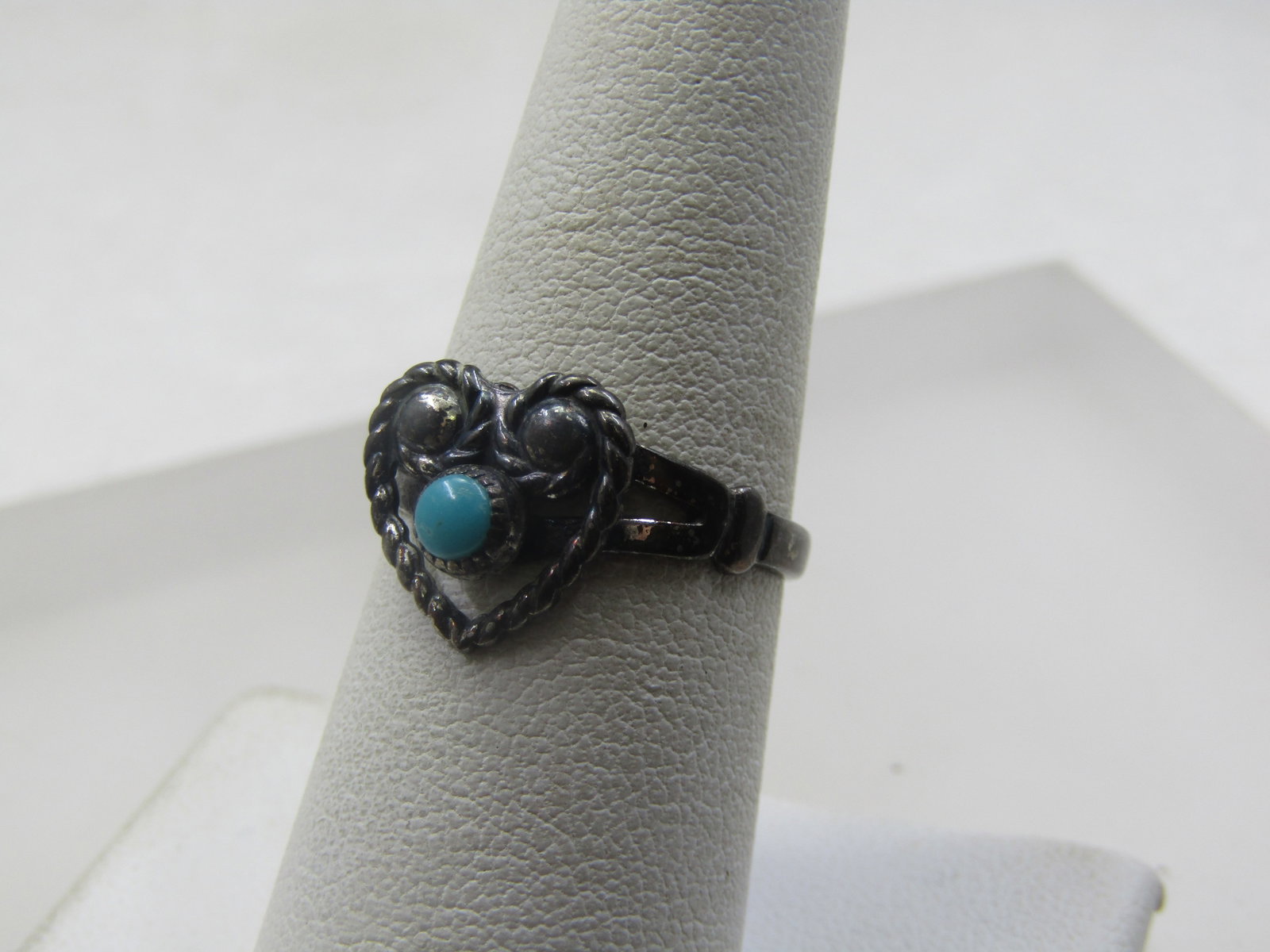 Vintage Sterling Southwestern Turquoise Heart Ring, Sz. 7, Signed - 4