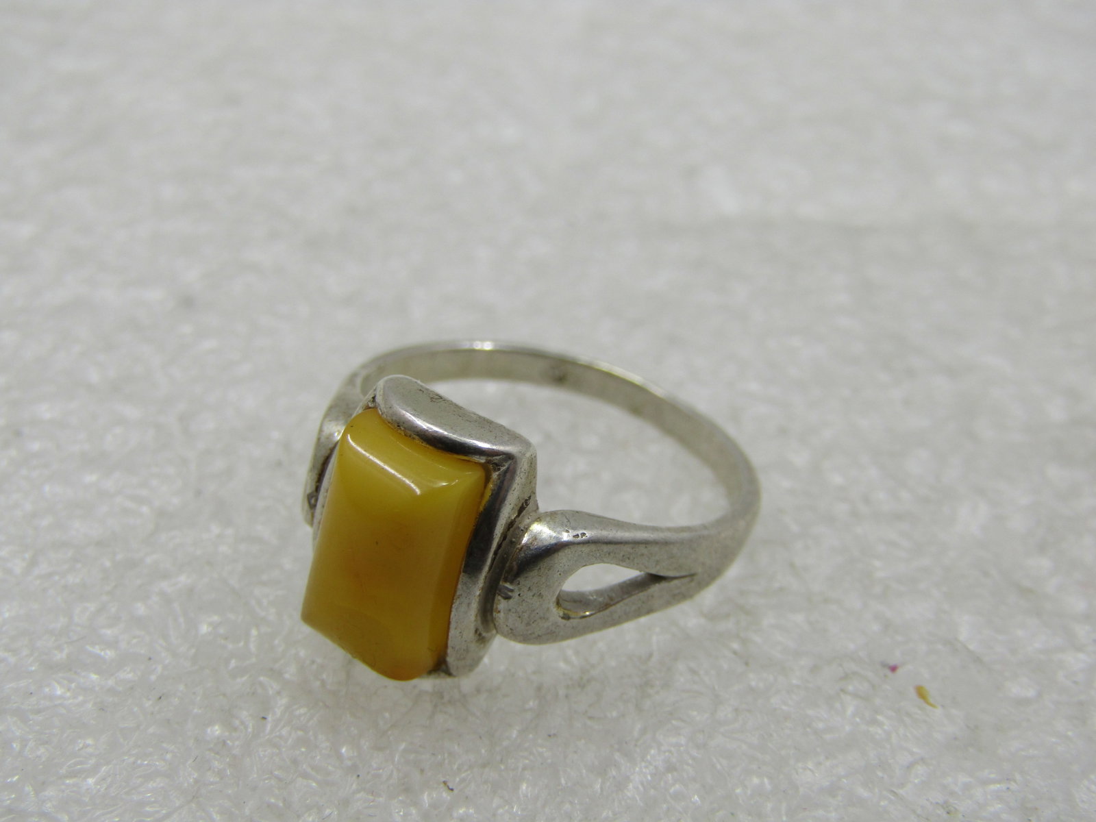 Vintage Yellow Stone Ring, Sz 7.5, Silver Tone - 7