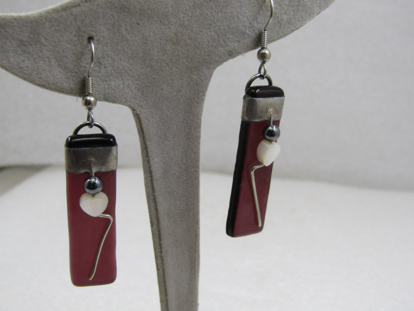 Vintage Purple Glass MOP Heart Earrings, Pierced, Handmade - 3