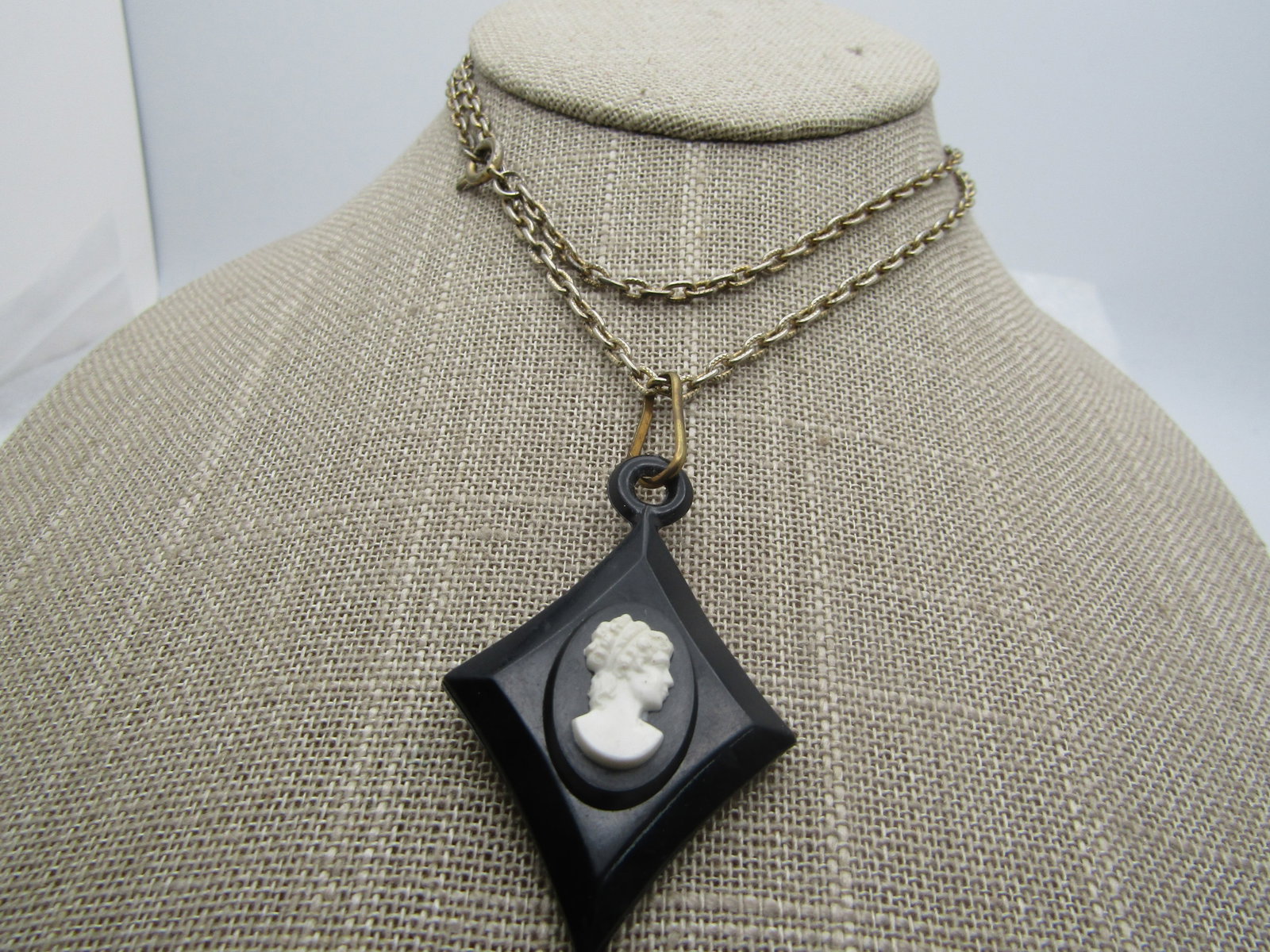 Vintage Black/White Cameo Necklace, Diamond Shape, 24", 1940''s - 2