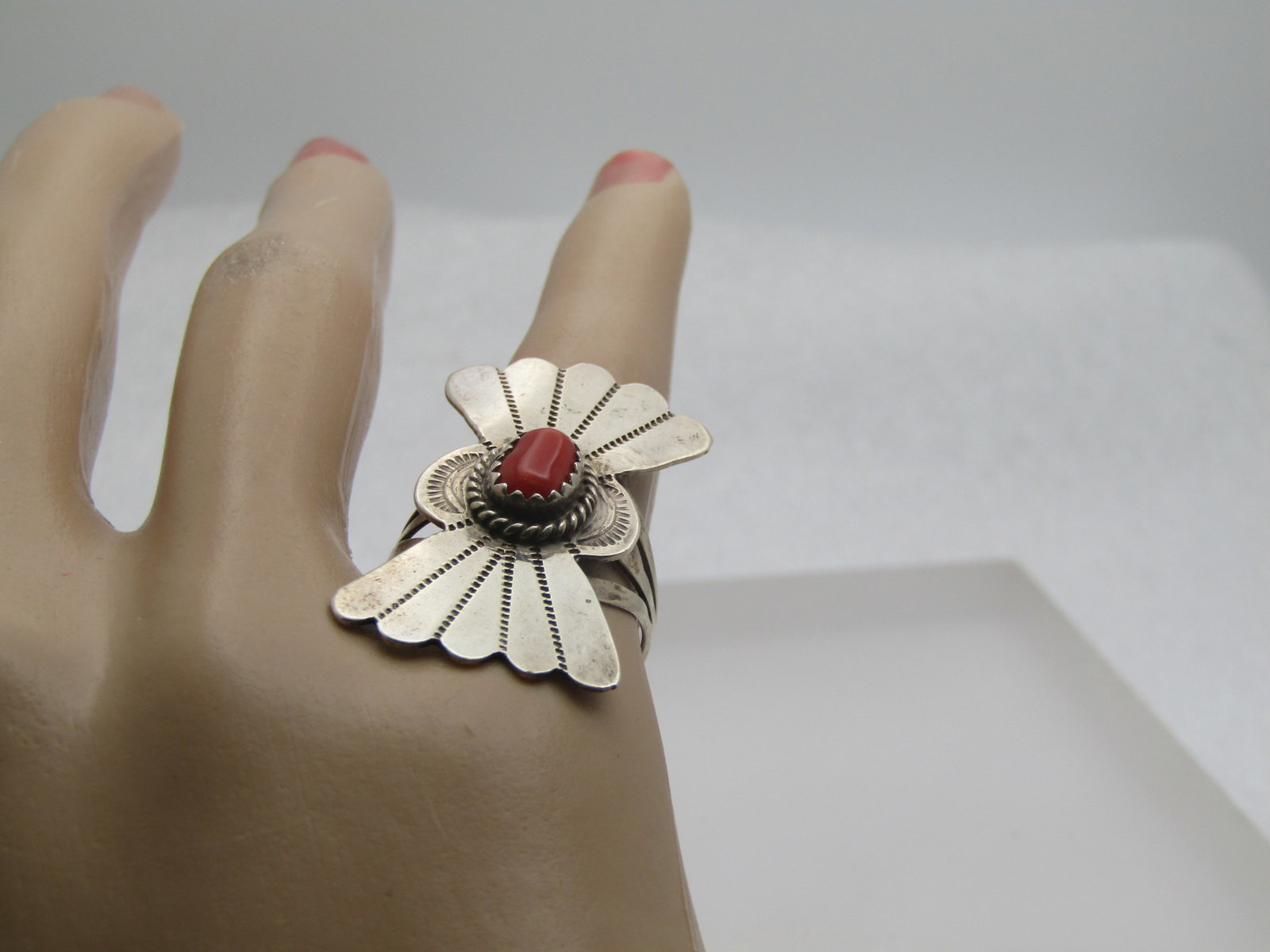 Vintage Sterling Southwestern Coral Ring, Sz. 6.75, 1960's-1970's - 7