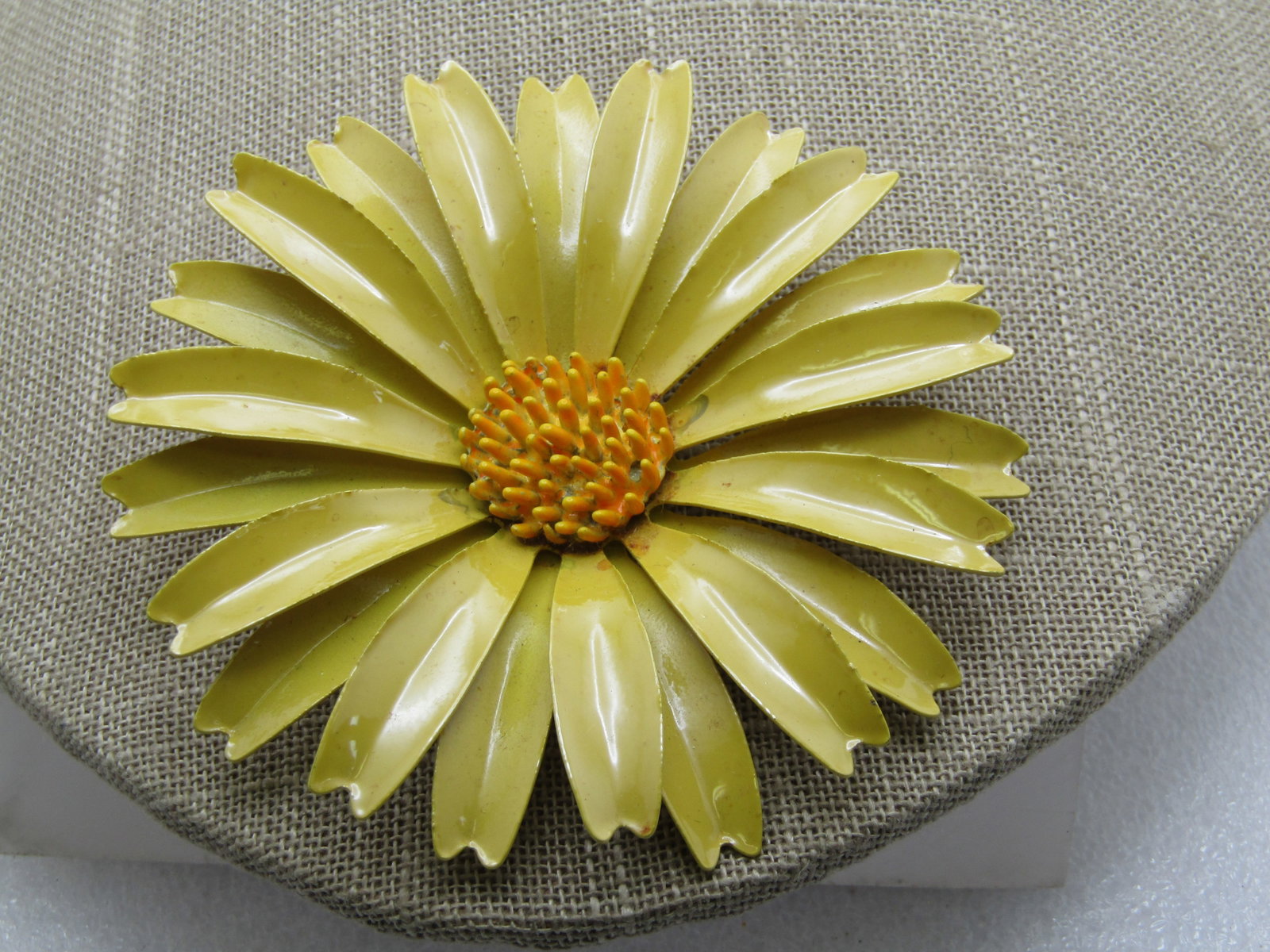 Vintage Yellow Enameled Blossom Brooch, 1960's - 4