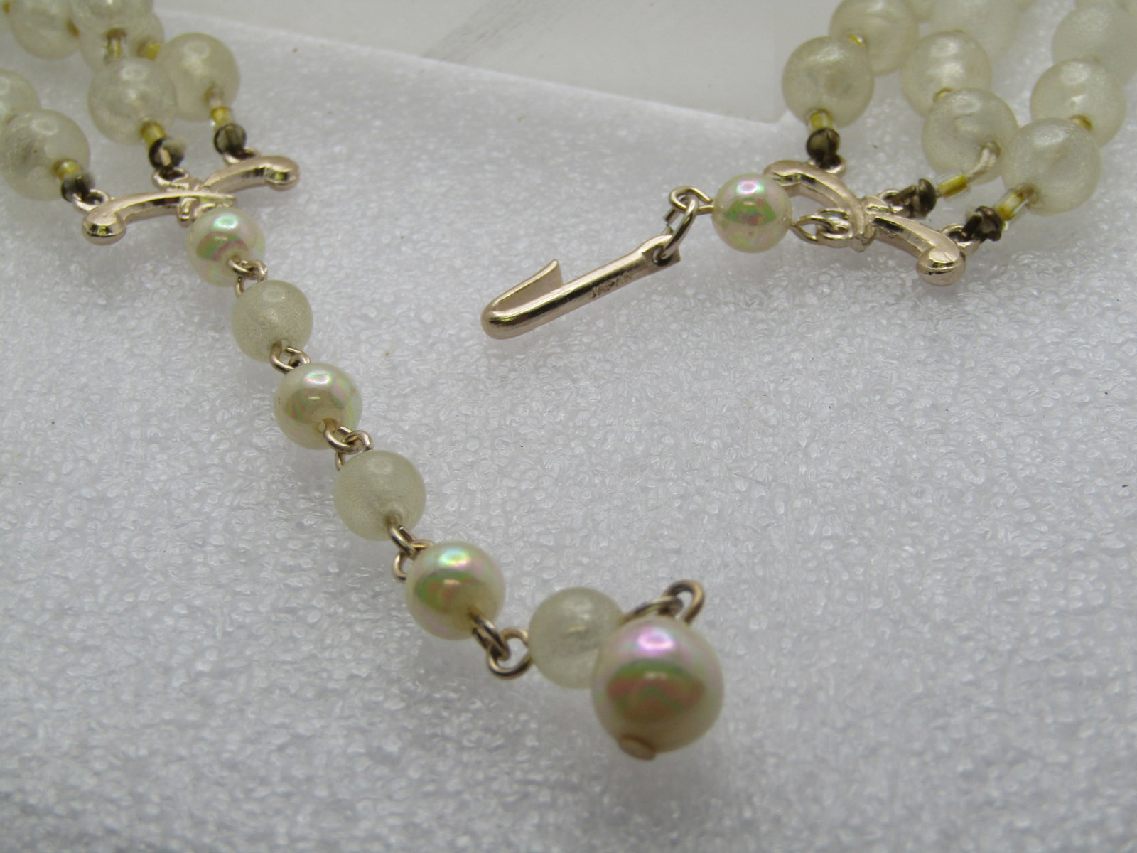 Vintage Triple Strand Clear/Frosted/Faus Pearl Beaded Necklace, Japan, 18", Triple strand, 1950's - 4
