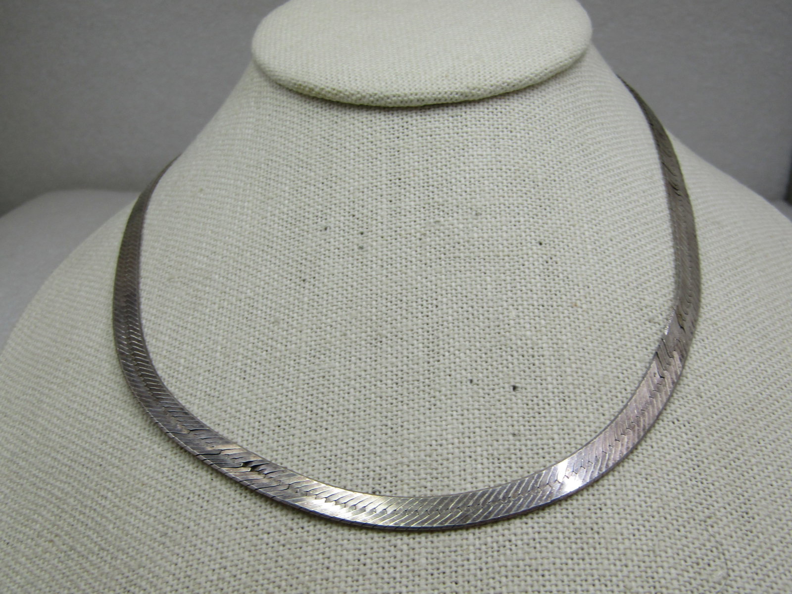 Vintage Sterling 5.5mm Herringbone Necklace 24" Signed ISC - 4