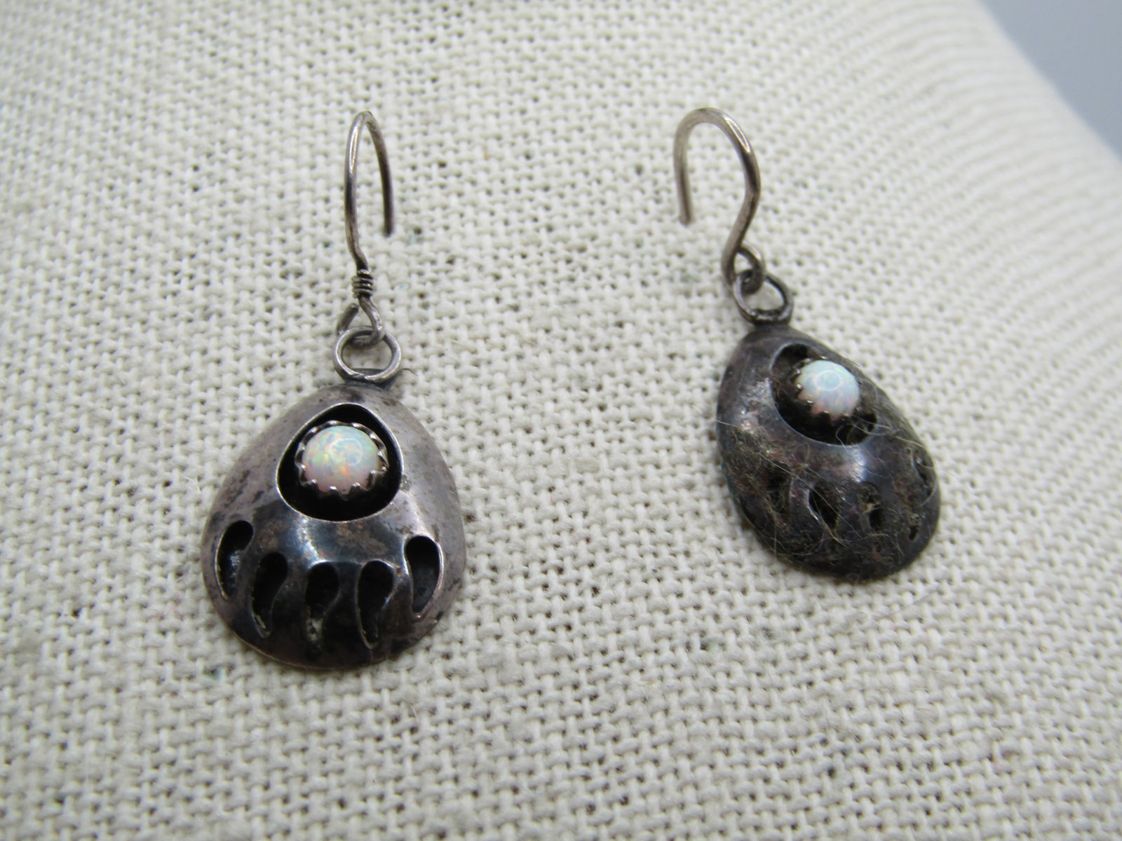 Vintage Sterling Southwestern Opal Bear Paw Earrings, Pierced Dangle, 1970's-1980's - 3