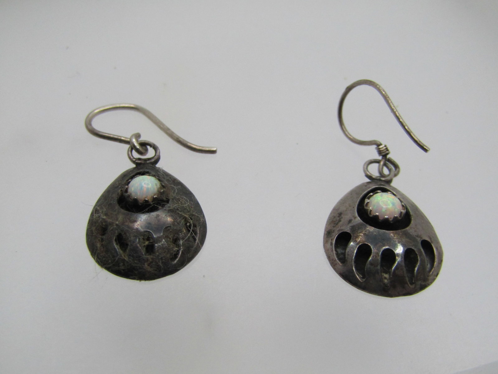 Vintage Sterling Southwestern Opal Bear Paw Earrings, Pierced Dangle, 1970's-1980's - 4