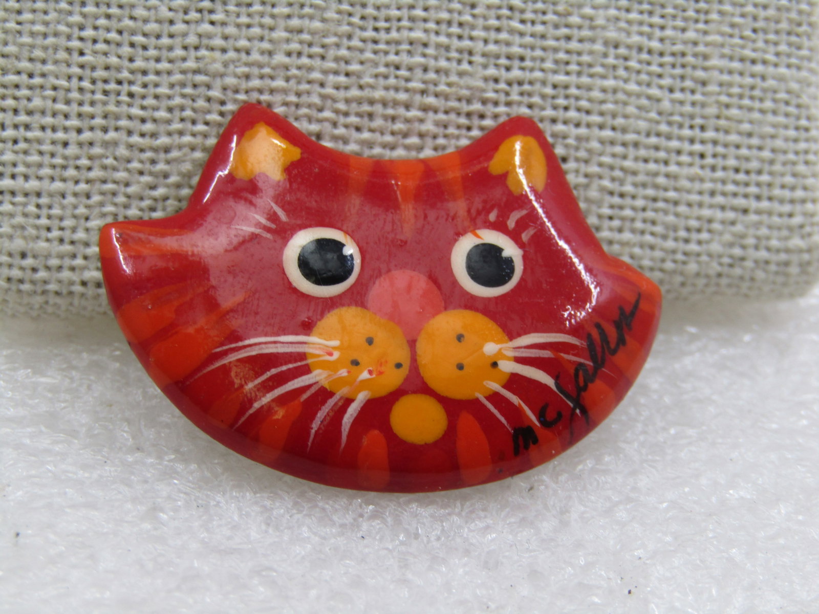 Vintage Hand Painted Cat Face Brooch, on Wood, Orange Tabby Signed - 3