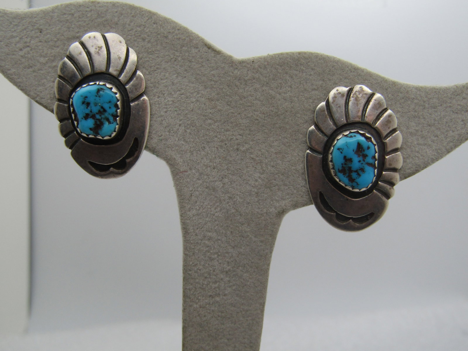 Vintage Sterling Malacite Marcasite Ring, Sz. 8.25.m 1970's-1980's. - 2