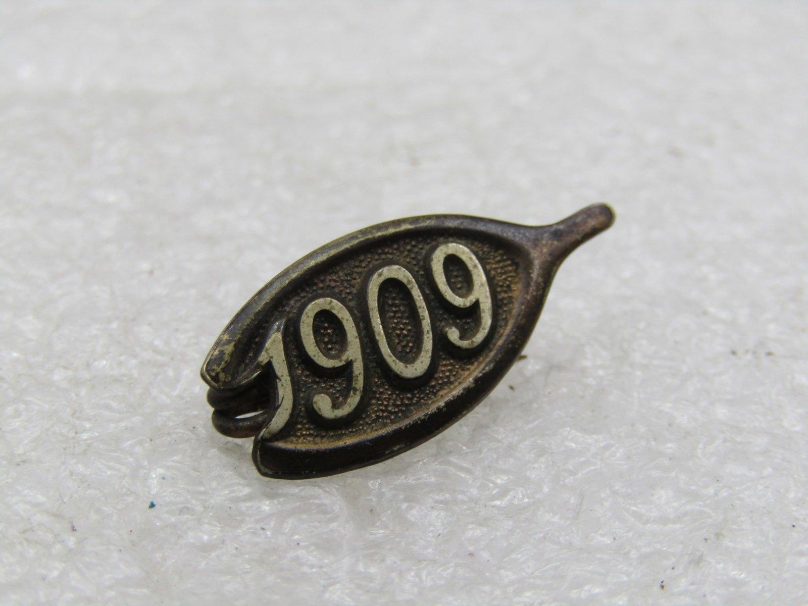 Antique 1909 Wishbone Pin, C-Clasp, Roosevelt Era - 3