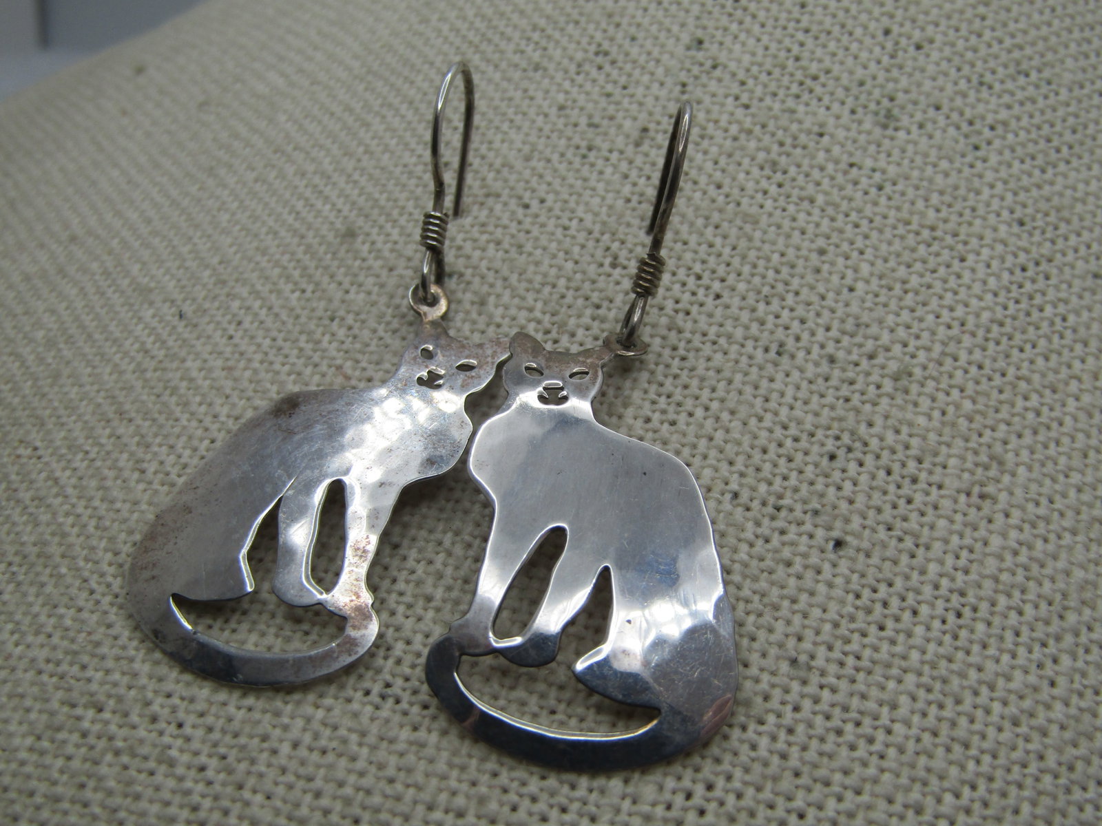 Vintage Sterling Hammered Cat Drop Earrings, Signed Wild Bryde, 1.75" - 2