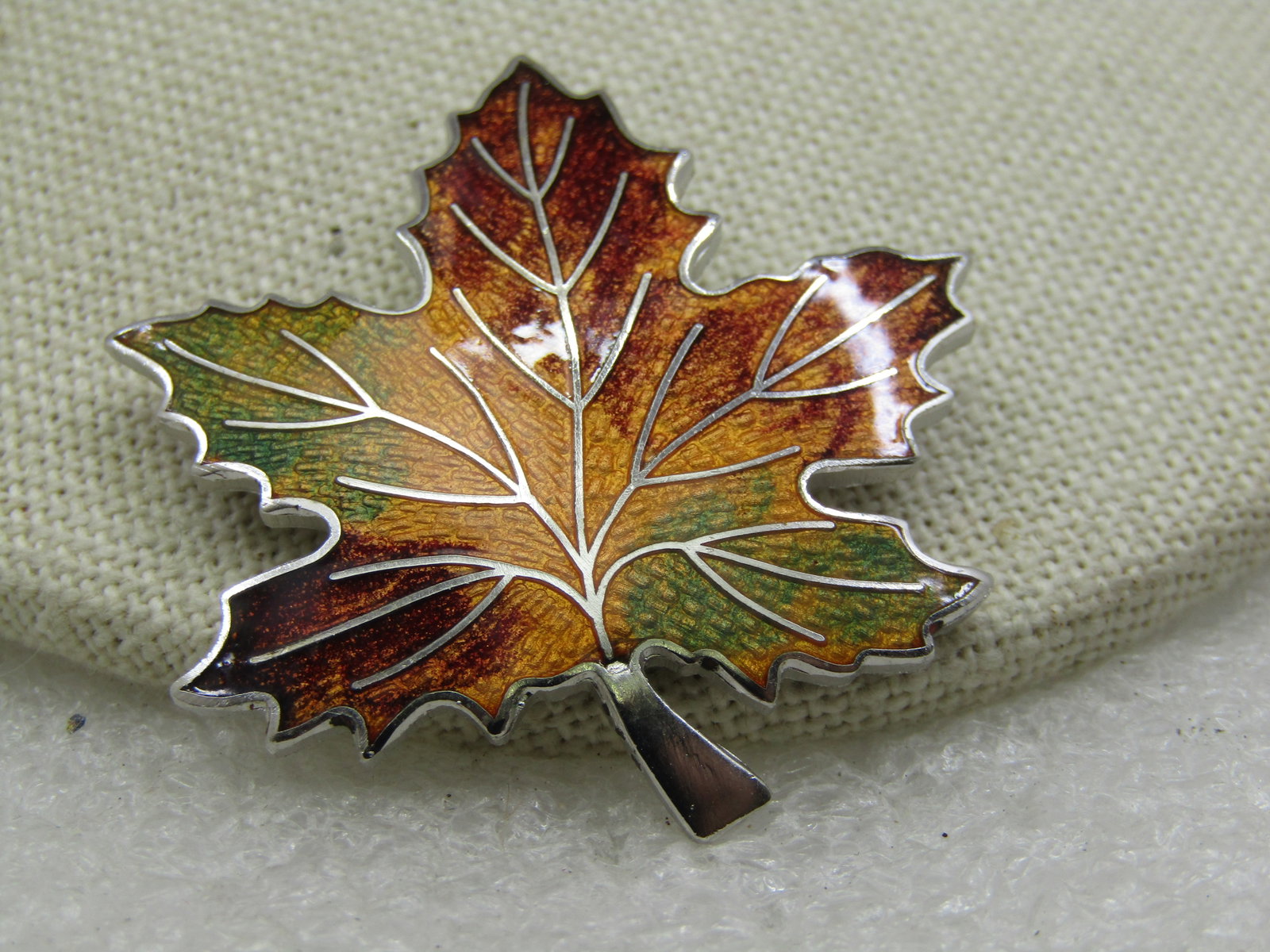 Vintage Sterling Silver Enameled Maple Leaf Brooch, Signed Bond Boyd - 3