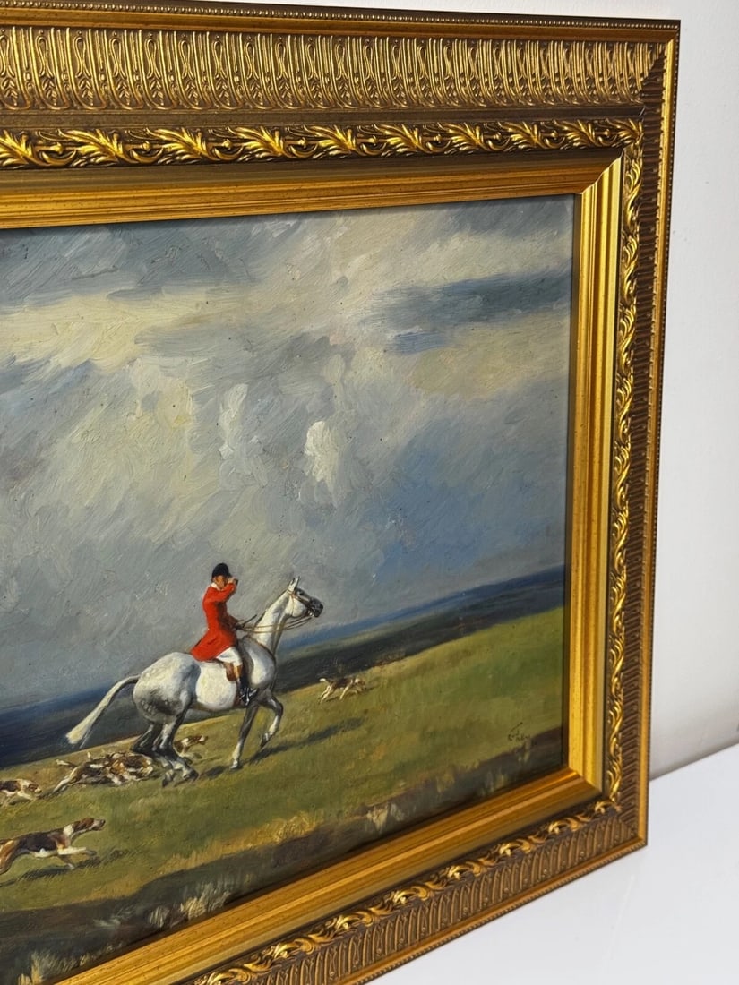 The Grey Horse – Lead Huntsman with Hounds, Crawley & Horsham, Sussex Hunt - 3