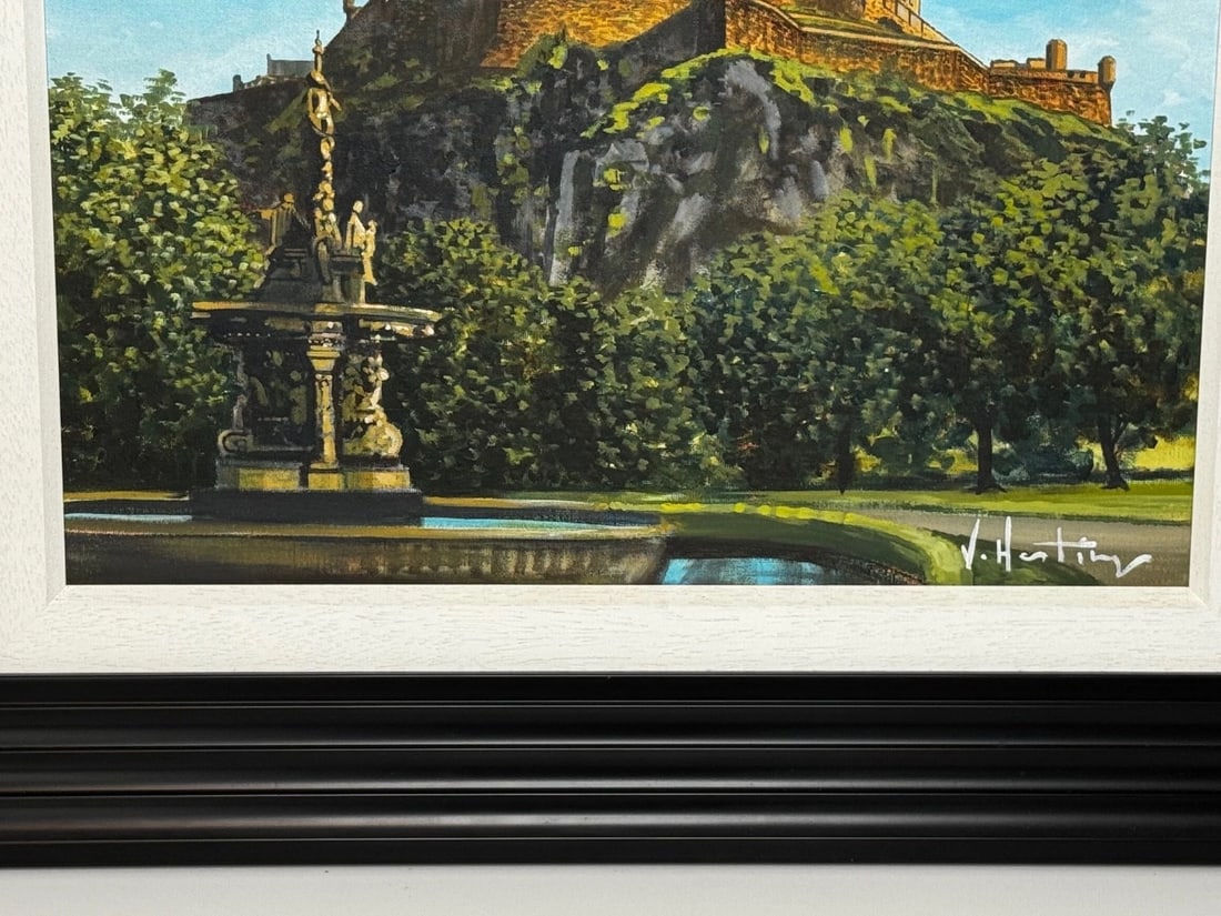 Painting Crown of the Capital at Dawn Edinburgh Castle with the Ross Fountain - 3