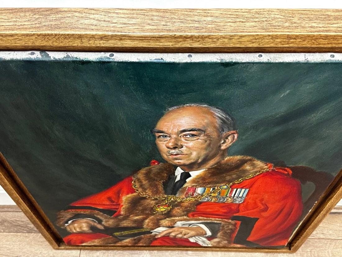 Oil Painting Mayor Of Maidstone Frederick Leslie Wallis by Bernard Hailstone - 3
