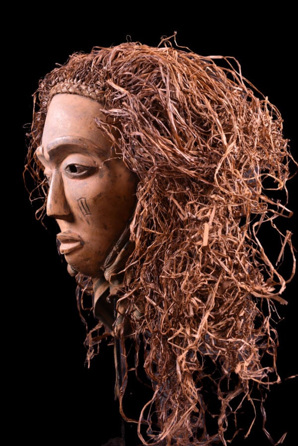 Mask – Wood, Raphia – Chokwe – Congo DRC - 2