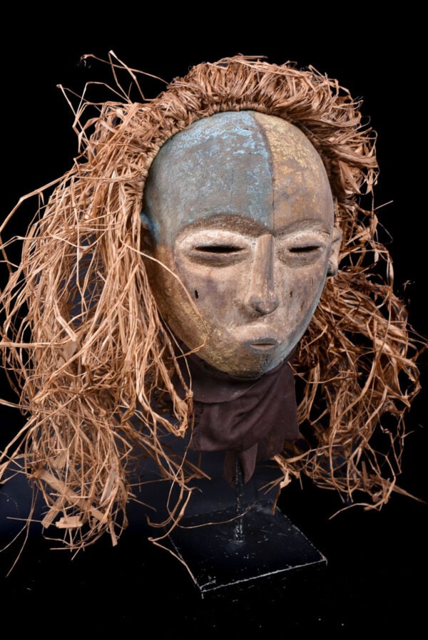 Helmet Mask – Wood, Raphia – Kwese – Gabon - 5
