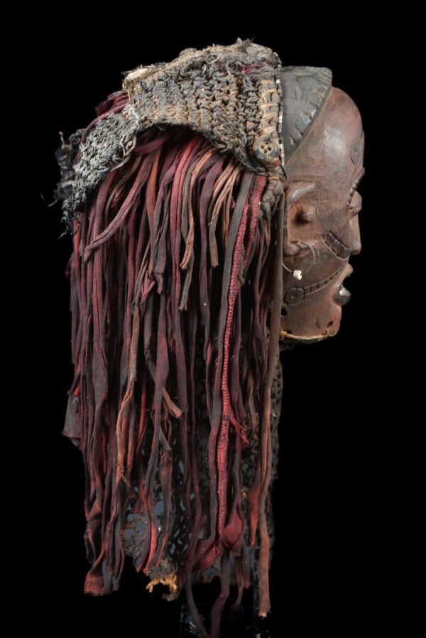 Mwana Pwo Mask – Wood, Rope – Chokwe – DR Congo - 3