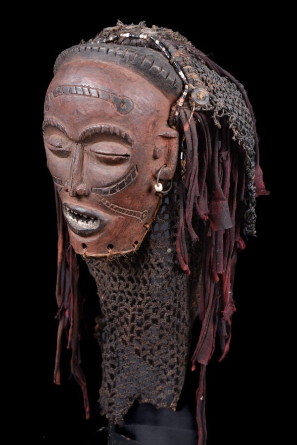 Mwana Pwo Mask – Wood, Rope – Chokwe – DR Congo - 6