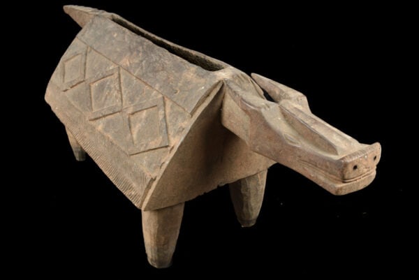 Zoömorphic Slit Drum - Wood - Lobala / Loi - DR Congo - 7