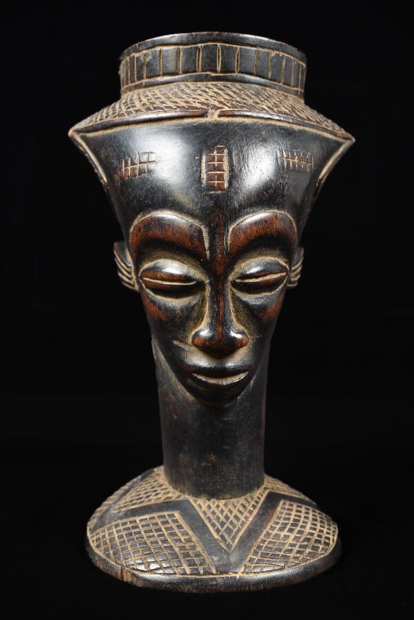 Anthropomorphic Cup - Wood - Kuba - Congo - 2