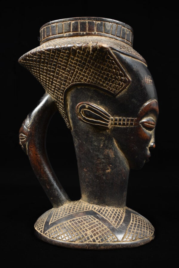 Anthropomorphic Cup - Wood - Kuba - Congo - 5
