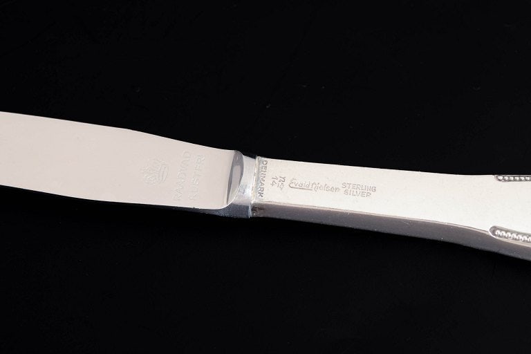 Evald Nielsen, Denmark. Set of four lunch knives in sterling silver and stainless steel. Approx. - 4