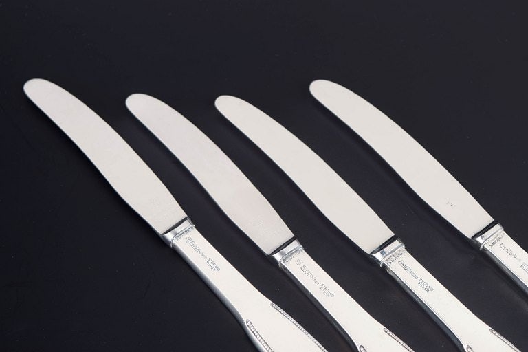 Evald Nielsen, Denmark. Lunch knives, set of four in sterling silver and stainless steel. Approx. - 2