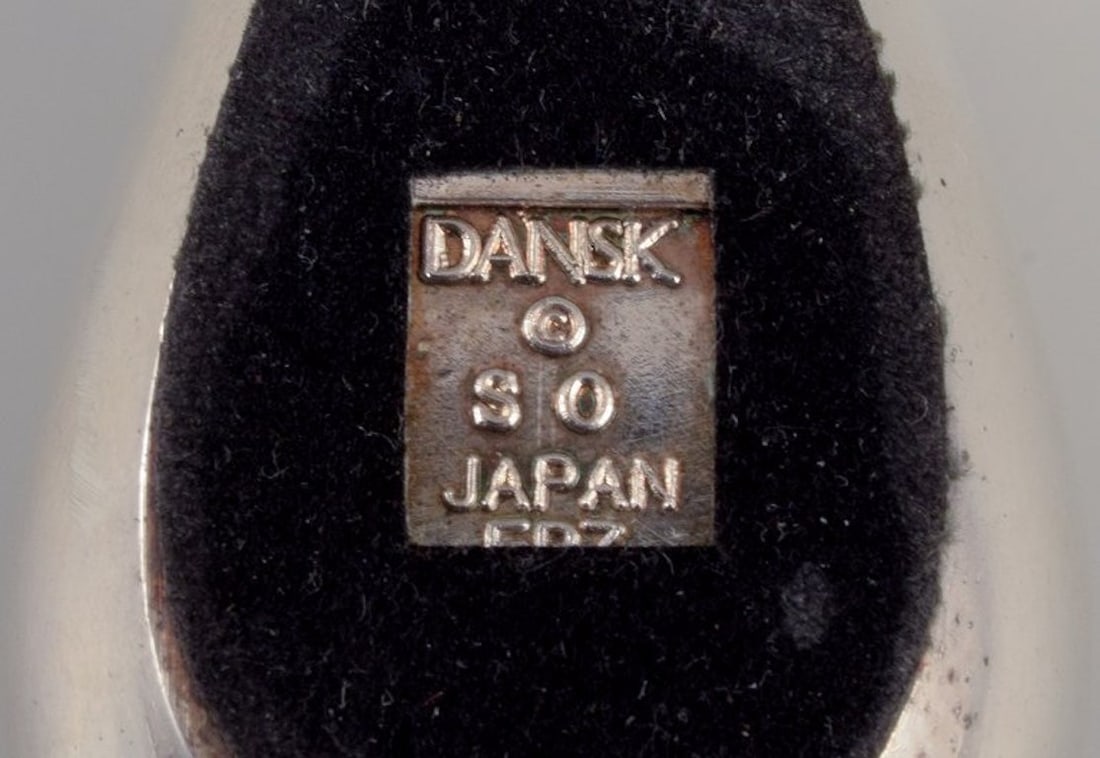 Dansk International Designs Ltd. Small sculpture of rabbit in plated silver. 1970s. - 5