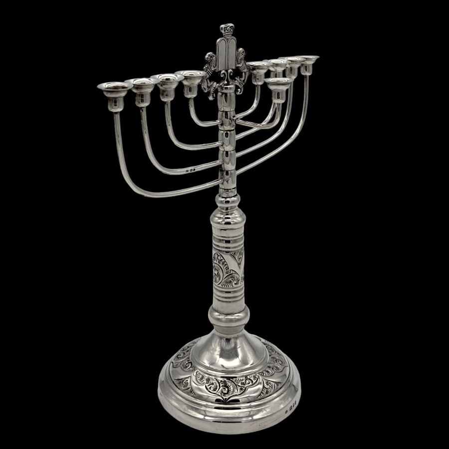 Early 20th Century Modern George V Silver Menorah London 1926 Aaron Taitelbaum - 3